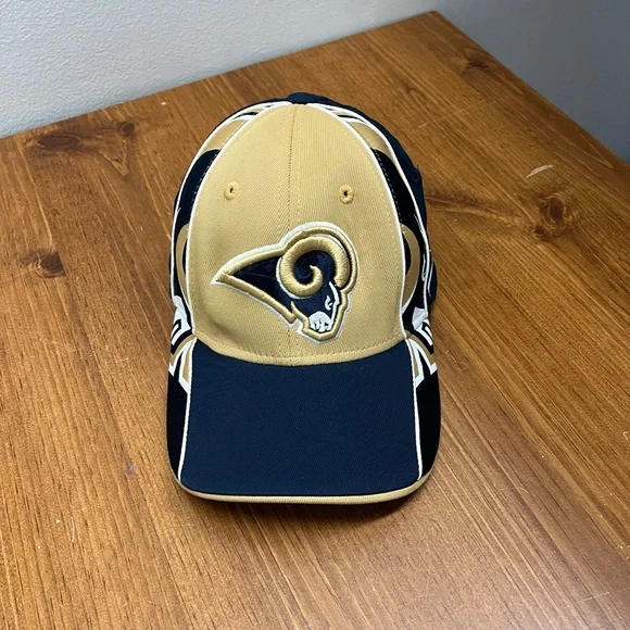 NFL LA Rams, OS - Picture 3 of 13